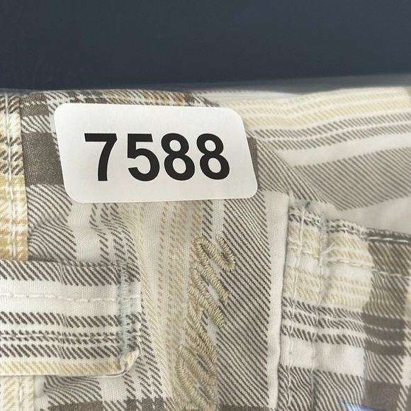 Phat‎ Farm Men's 36 Cargo Short Brown Yellow Plaid 100% Cotton Inseam 11" - Picture 10 of 11